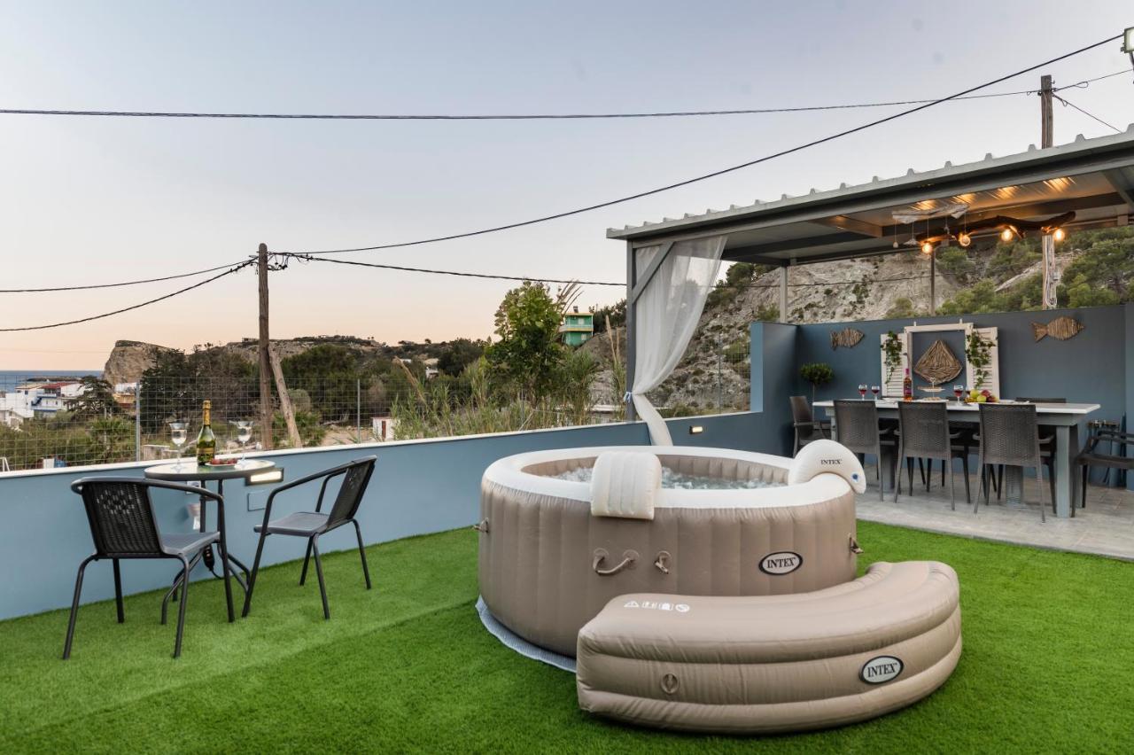 Royal Luxury Studios Archangelos  Exterior photo